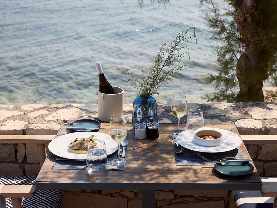 Estia Restaurant